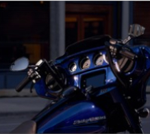 Road Glide® or Street Glide®